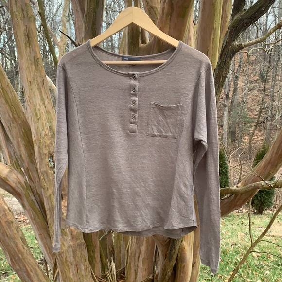 Vince linen long sleeve pocket henley top in taupe - Picture 4 of 11